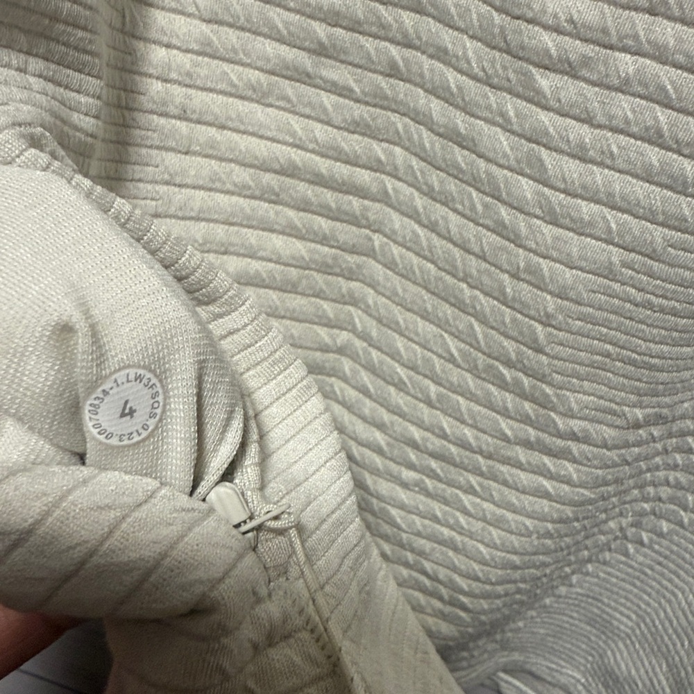 Lululemon pullover - Picture 7 of 10